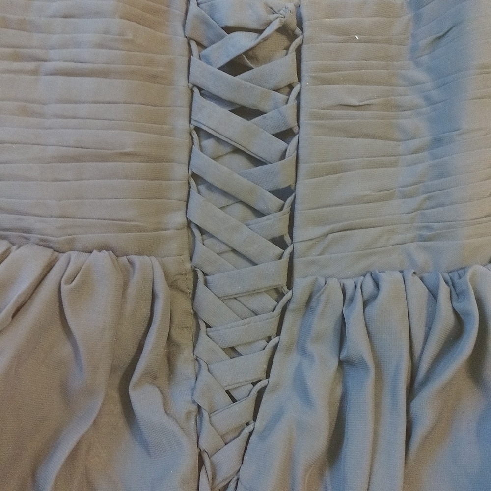 Dress - Picture 4 of 4